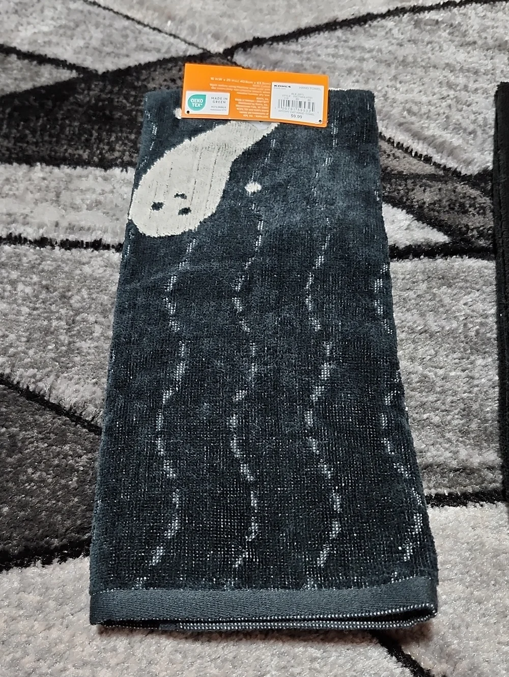 CELEBRATE TOGETHER BLACK HALLOWEEN EMBROIDERED PUMPKINS & CAT HAND TOWELS BUNDLE